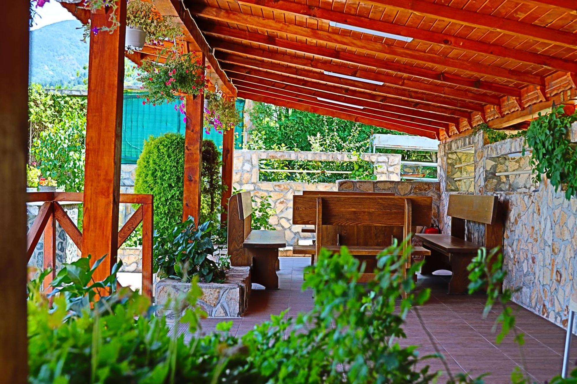 Holiday House Kubrat Sapareva Banya Exterior photo