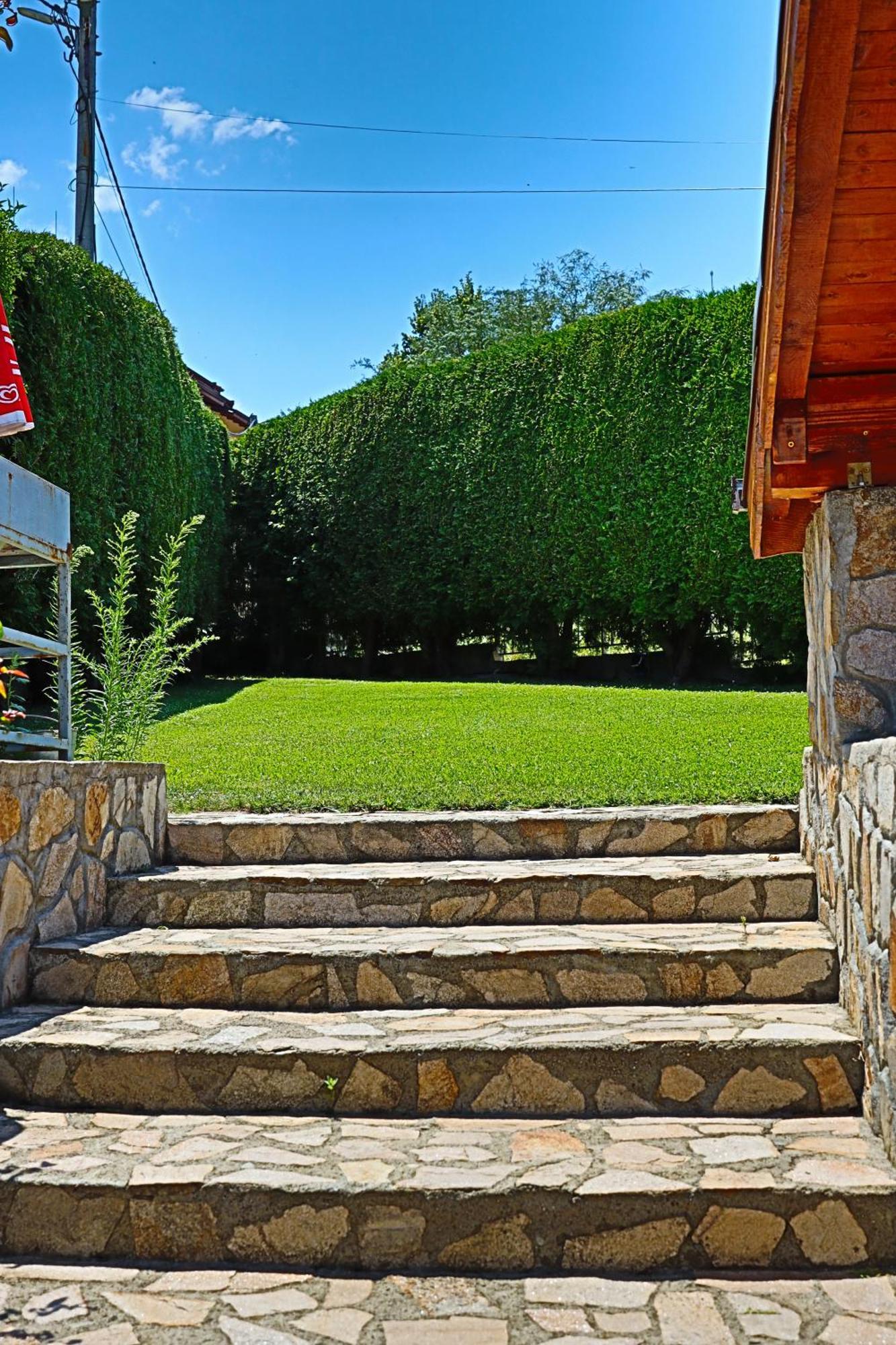 Holiday House Kubrat Sapareva Banya Exterior photo