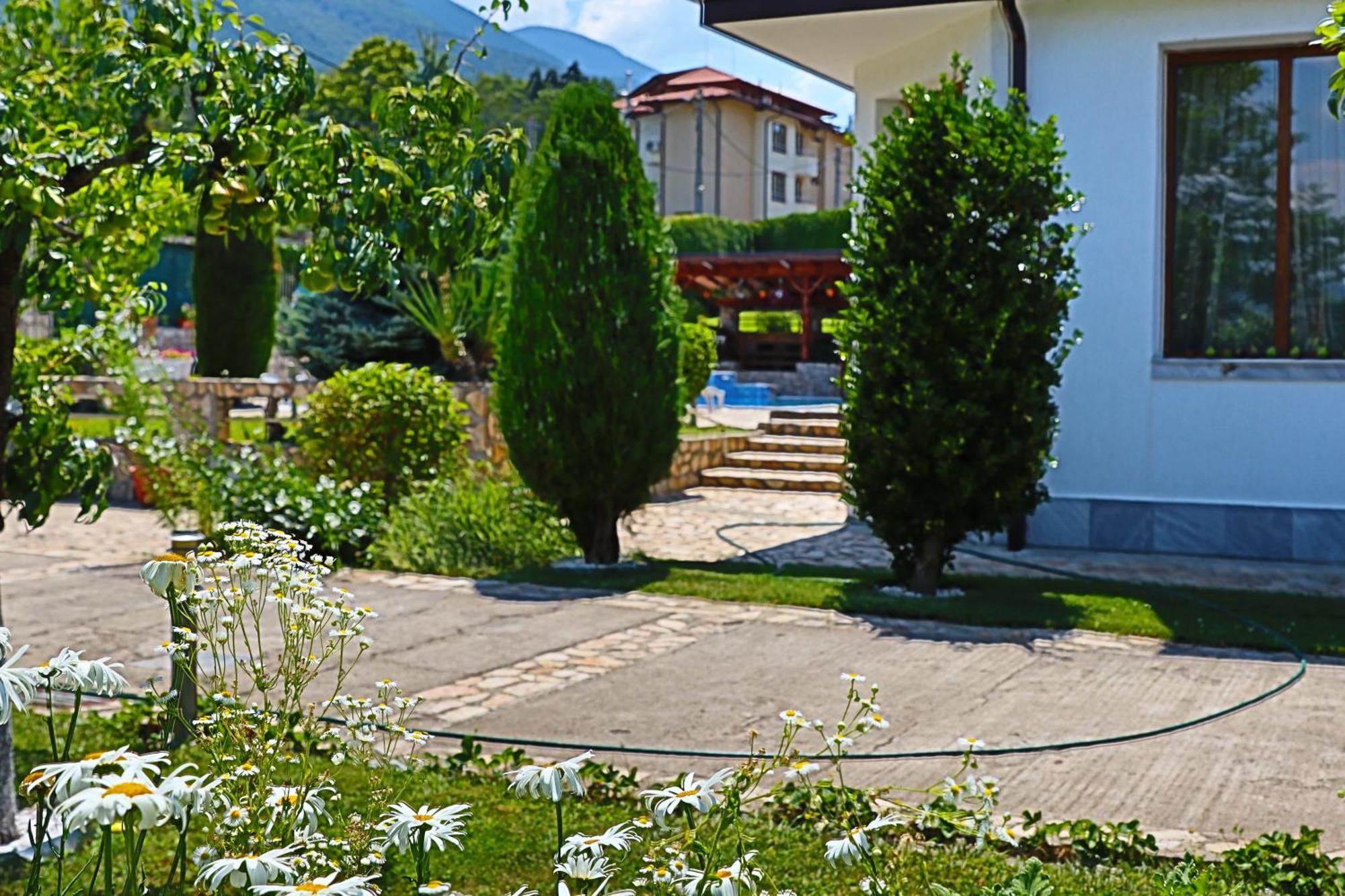 Holiday House Kubrat Sapareva Banya Exterior photo