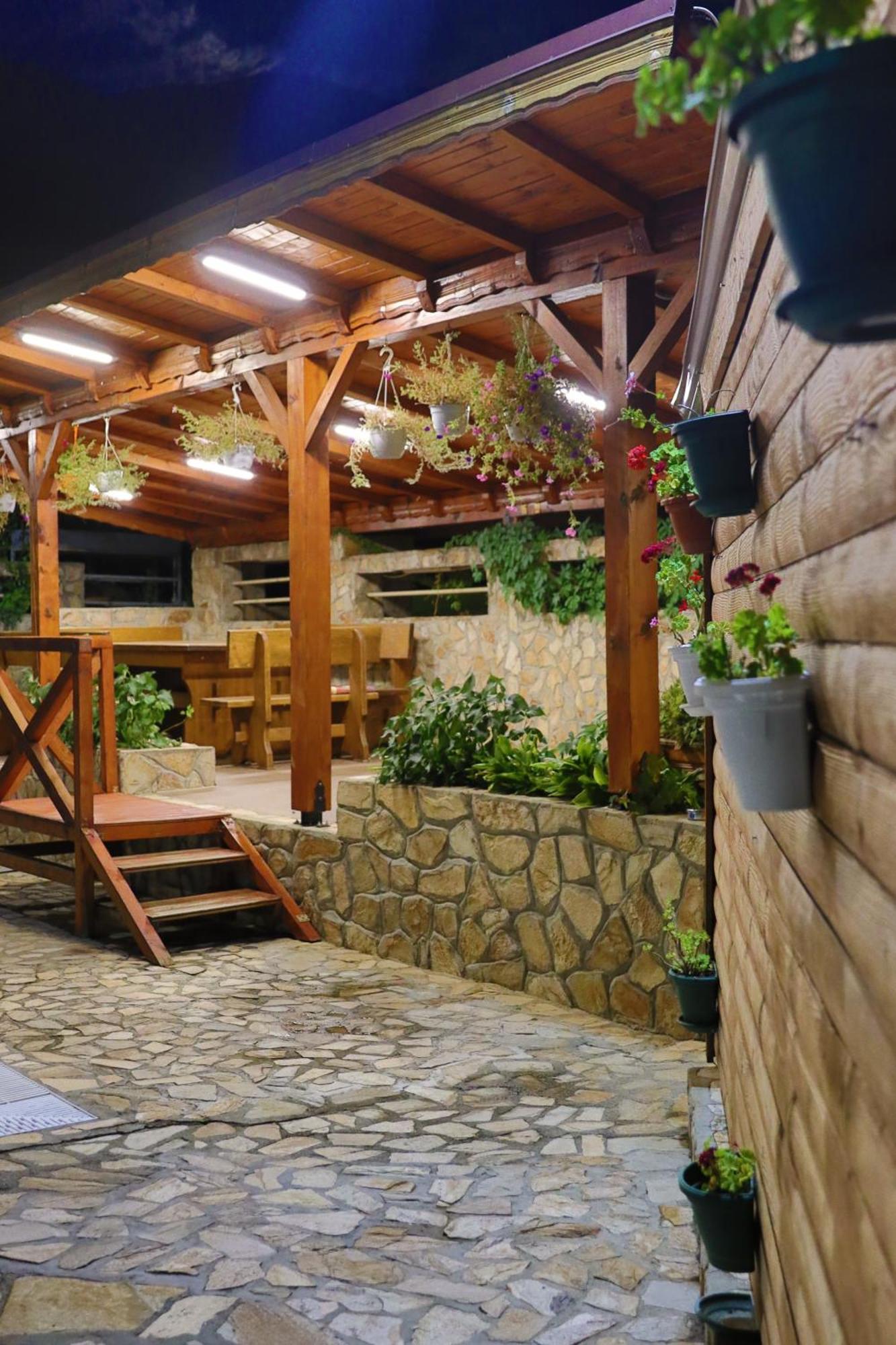 Holiday House Kubrat Sapareva Banya Exterior photo